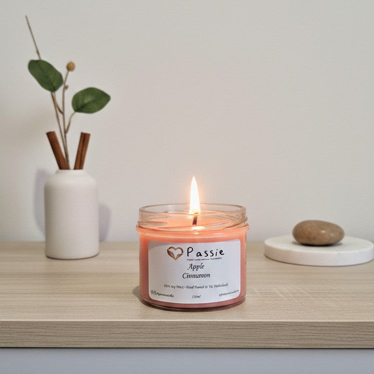 Sojakaars met appel- en kaneelgeur